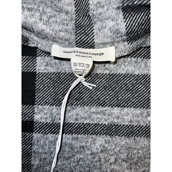 New Beach Lunch Lounge Womens Shaylah Black Gray Checkered Mock Neck Knit Shirt - Picture 3 of 6